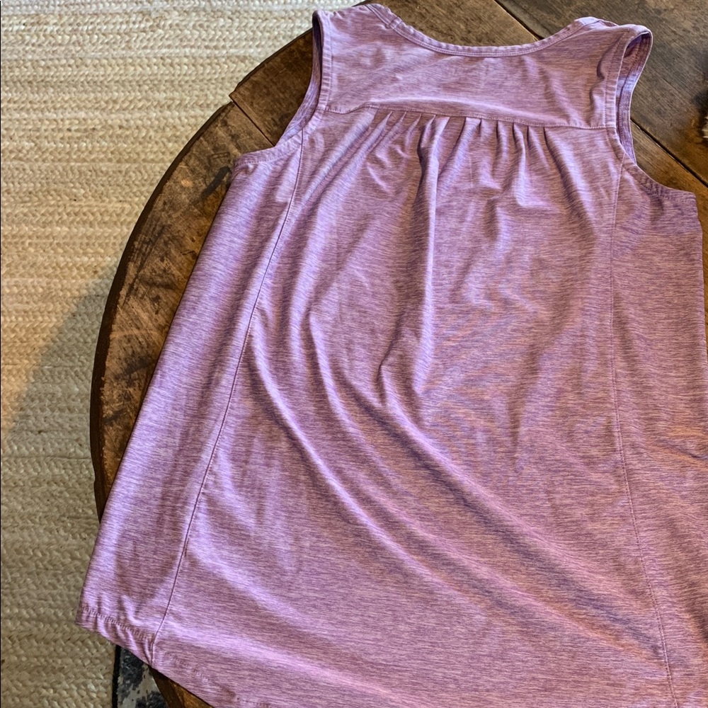 Duluth Trading Co Armachillo Cooling Tank Top Size Small - Picture 4 of 10